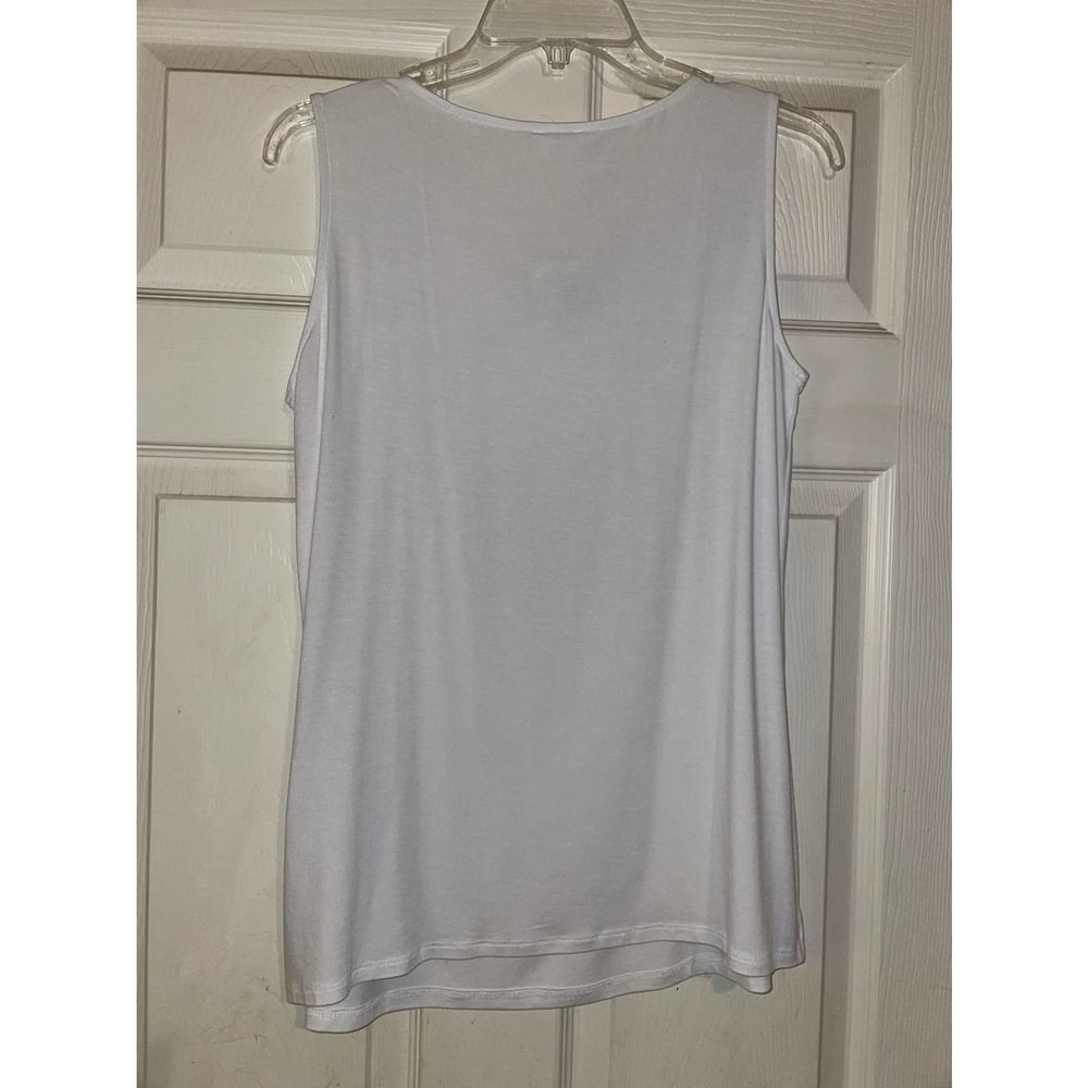 Dressbarn | Sleeveless white top with ruching details size medium NWT - Picture 3 of 6